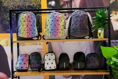 宁波 从制造名城到时尚“引潮者”的箱包销售之路